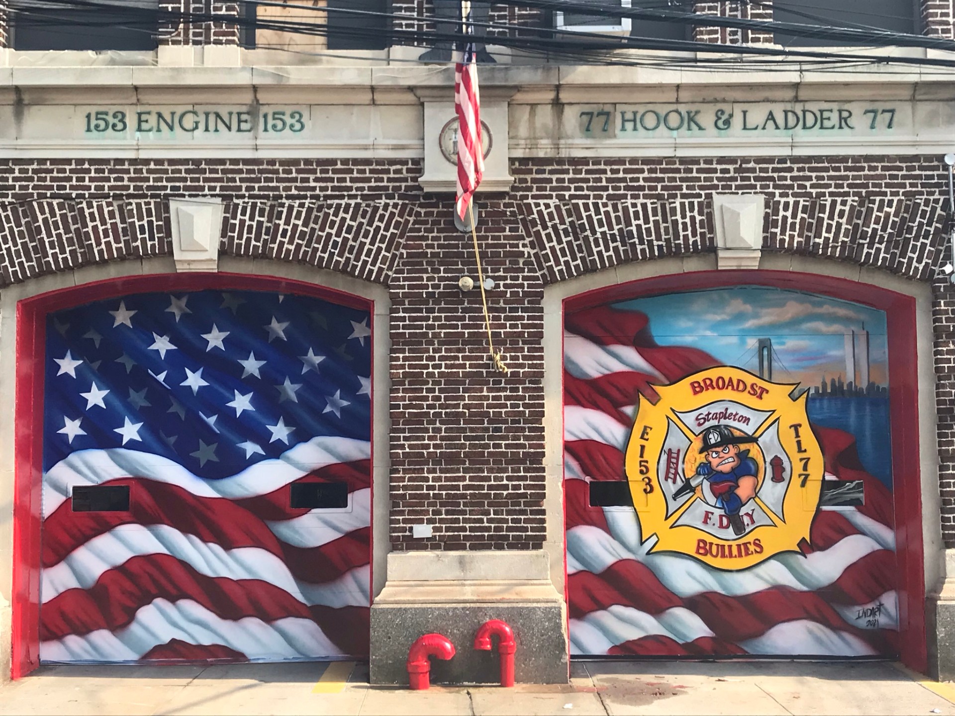 Engine 153 / Ladder 77 — Detail